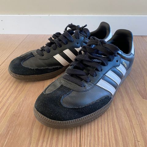 Svarte Adidas Samba størrelse 38 2/3