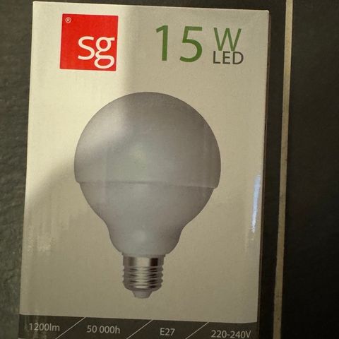 SG 15w led pære e27