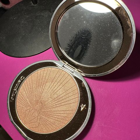 Charlotte Tilbury Hollywood Superstar Glow Highlighter