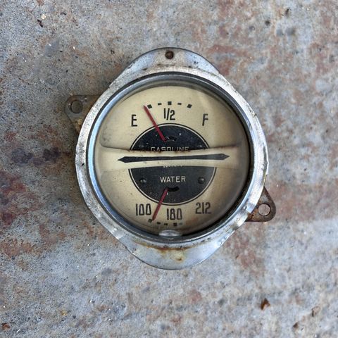 1935 Chevy Master Water Temperature Gauge.