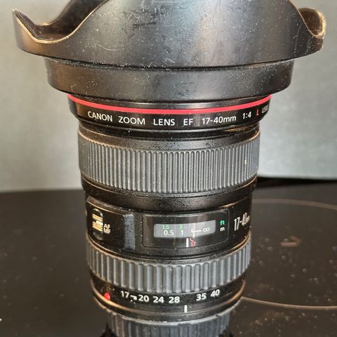 CANON ZOOM  LENS   EF  17-40 MM  1 :4  ULTRASONIC