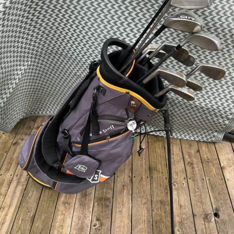 Golfsett med bag selges