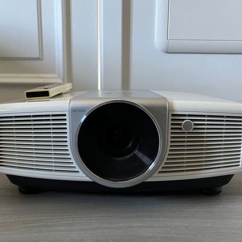 Projektor BenQ W5000