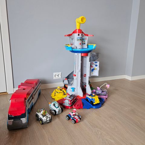 Paw Patrol tårn & lastebil m/figurer