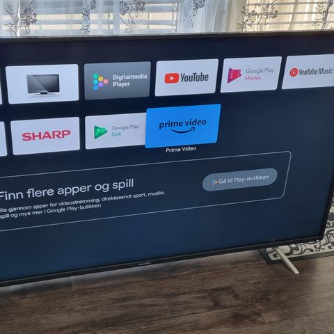 BILLIG 65"SHARP SMARTV