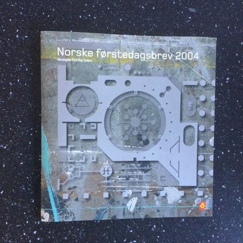 16 FDC fra 2004 (komplett årgang) gis bort mot portokostnad