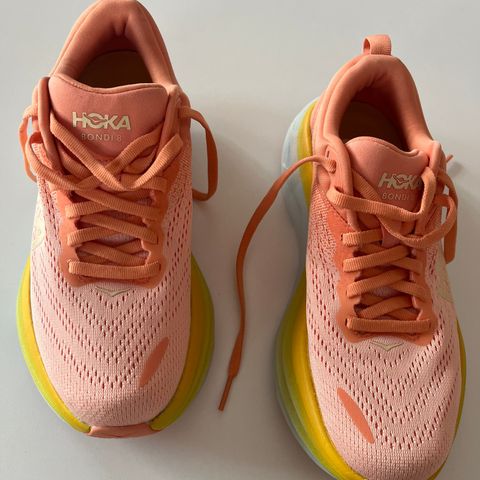 Hoka bondi 8