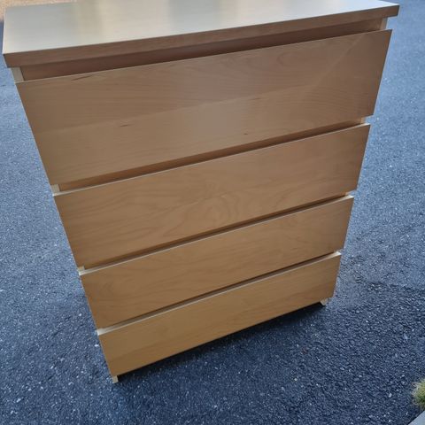 Malm kommode 4 skuffer