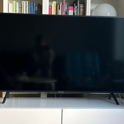 Reservert. Samsung smart-TV, 50"