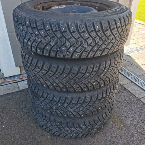 R14 175/70 Michelin X-Ice Piggdekk