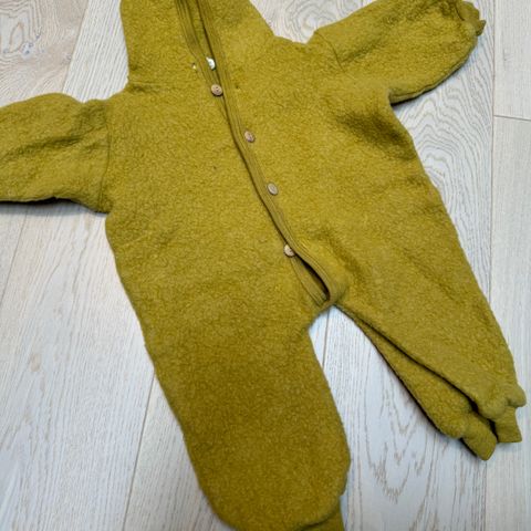 Nøstebarn babydress i ullfleece