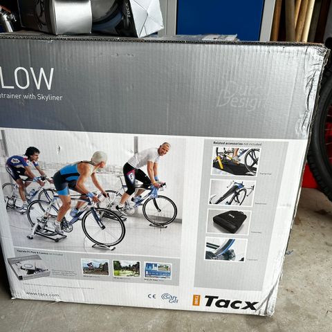 Sykkelrulle Tacx Flow