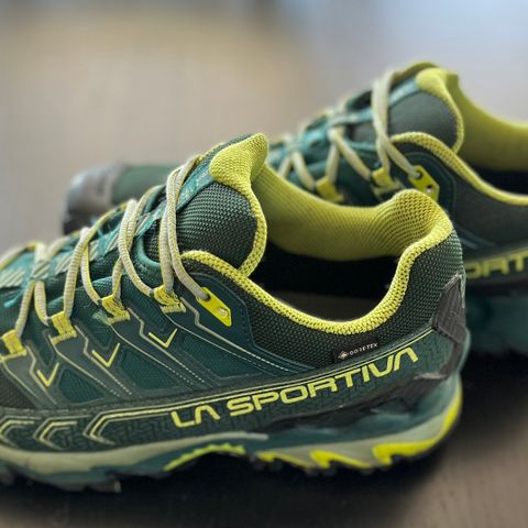 La S portiva Ultra Raptor II GTX  42 1/2