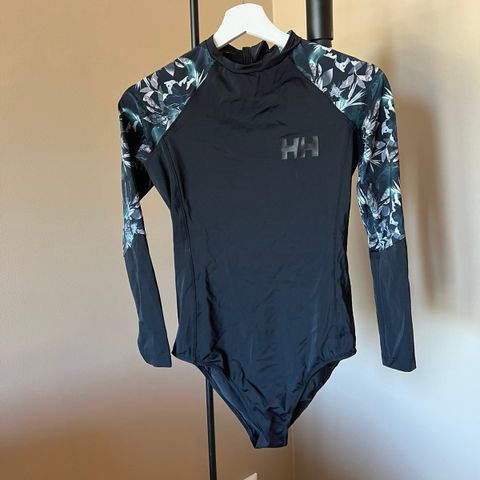 Helly Hansen bodysuit rashguard surfedrakt