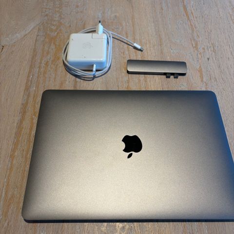 MacBook Pro 13 2020