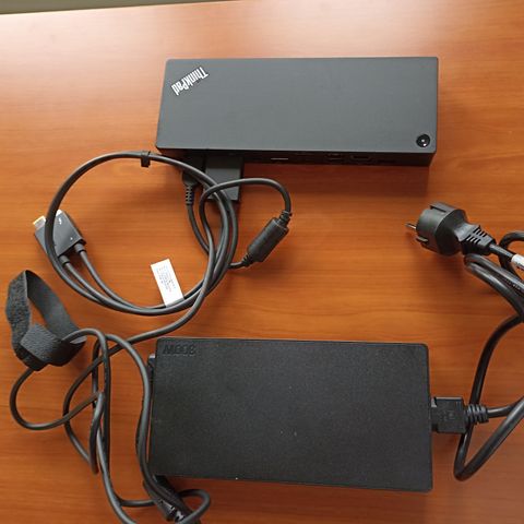 Lenovo ThinkPad Thunderbolt 4 WorkStation Dock