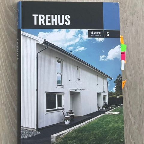 Trehus pensumbok