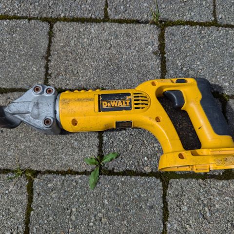 Dewalt platesaks DC495