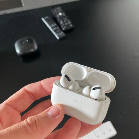 Apple AirPods pro