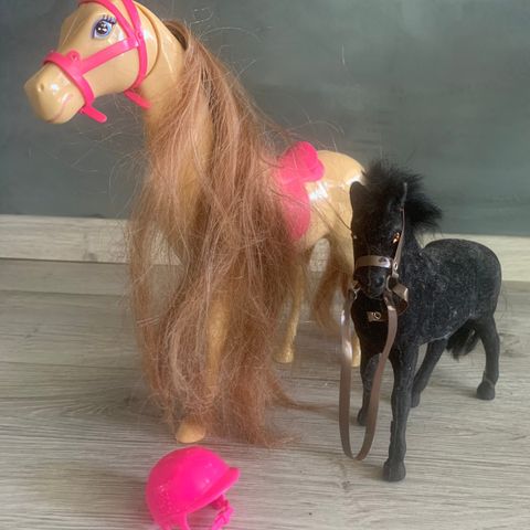 Barbie-hest og ponny