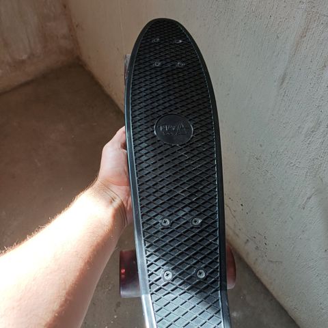 Lite skateboard