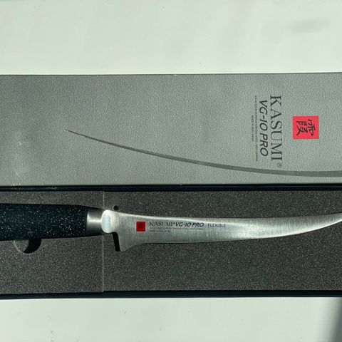 Kasumi VG-10 PRO - Fleksibel fileteringskniv, 18 cm