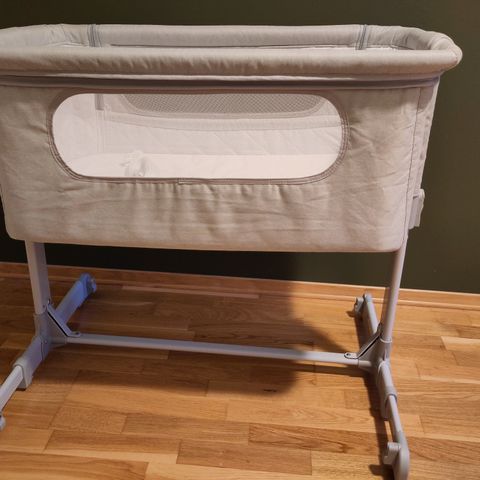 Moweo Bedside crib