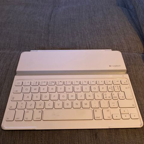 Logitech blåtann tastatur til eldre IPad