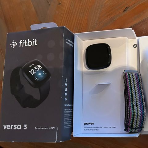 Fitbit Versa 3