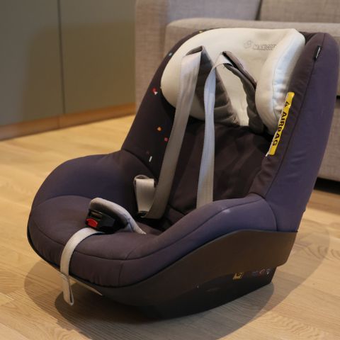 Maxi Cosi Pearl XP bilstol med FamilyFix3 base