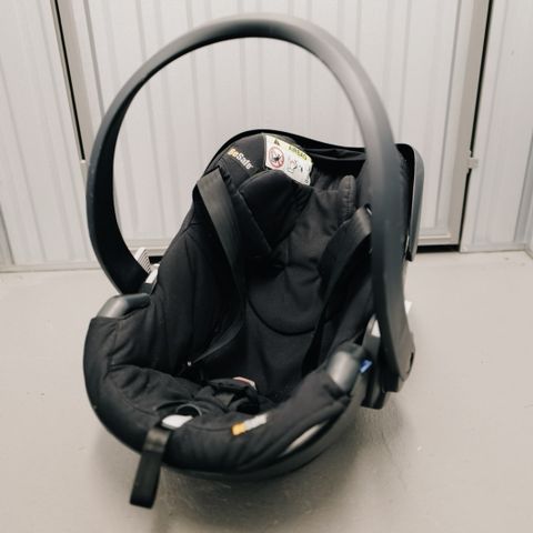 BeSafe iZi Go Modular med i-Size base (ISOfix)