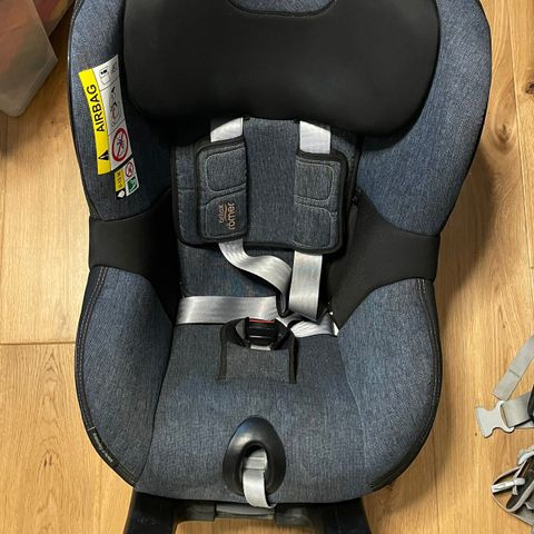 Britax Römer Swingfix I-size