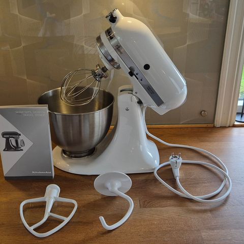 Kitchen Aid kjøkken maskin,  mixer.  Ubrukt