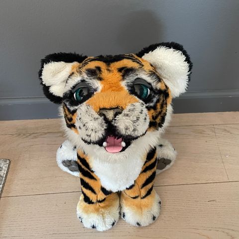 FURREAL - TIGER