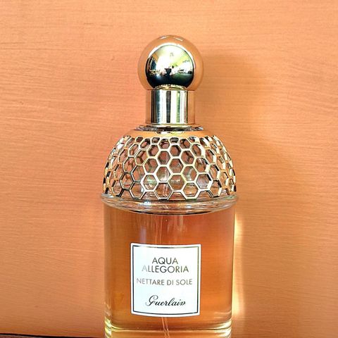 Guerlain aqua allegoria nettare di sole 125 ml flaske.