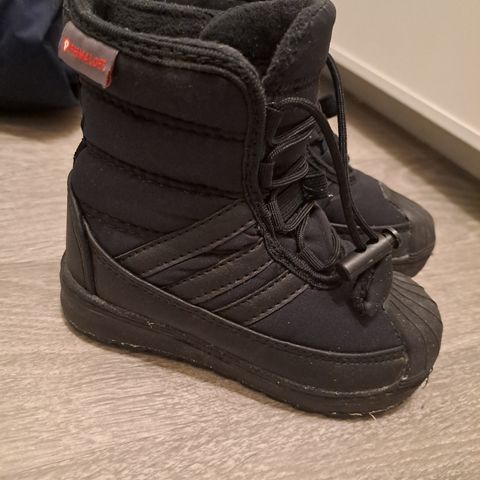 Adidas vintersko