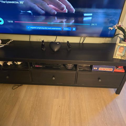 Hemnes tv benk 180 lang