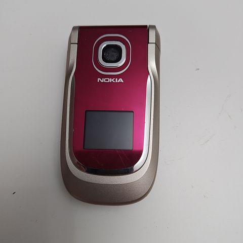 Nokia 2760 med lader