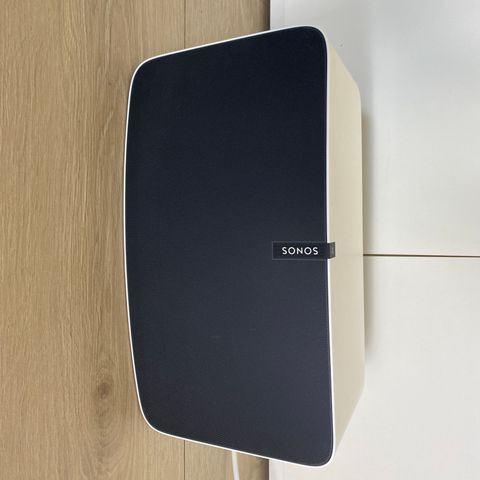 Minimalt brukt Sonos Play 5