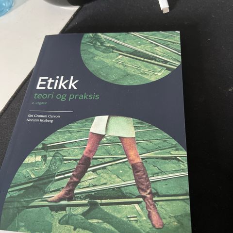 Etikk, teori og praksis - sykepleie år 1 høst pensum