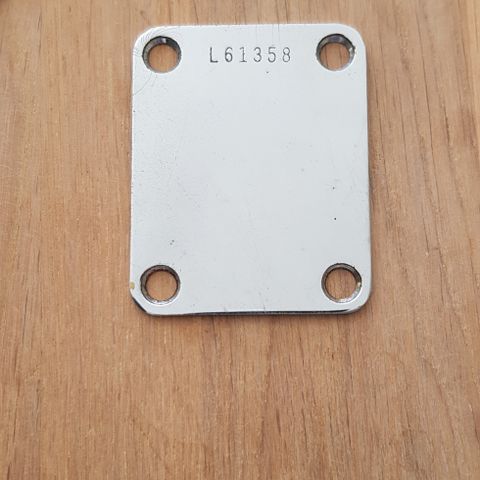 Fender neck plate fra 1963/65