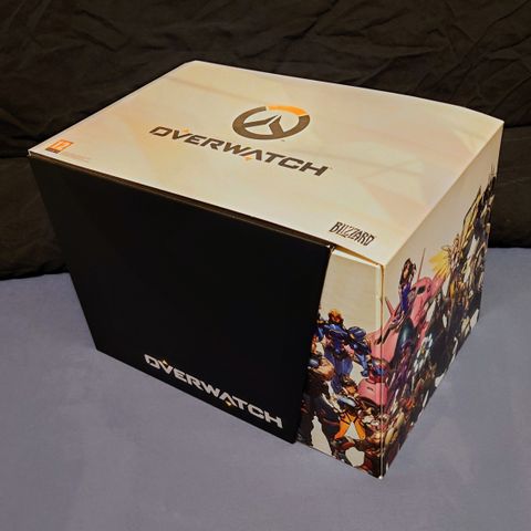 Overwatch Collector's Edition PC (brukt) og pre-order bonus