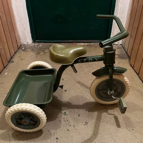 Stoy Vintage Trehjulssykkel Army Green