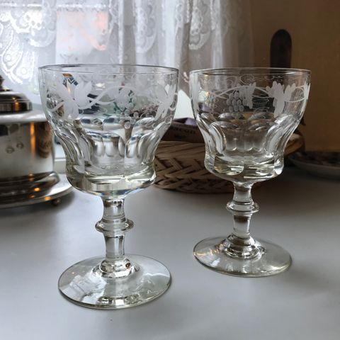 Vintage Hadeland glassverk, øl/vinglass Brynhild