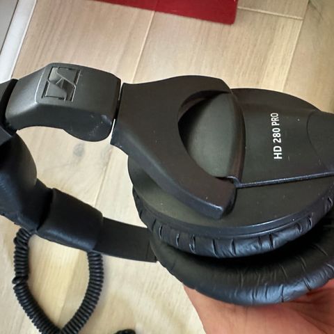 Sennheiser HD 280 pro