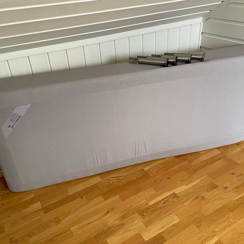 IKEA Sultan rammemadrass m/bein 80 X 200  Lite brukt!