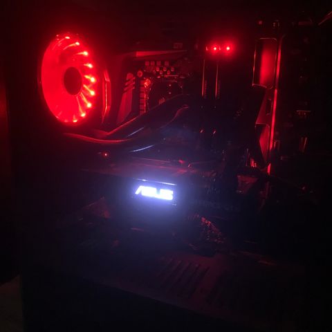 Gaming PC i7/16Gb/1080ti