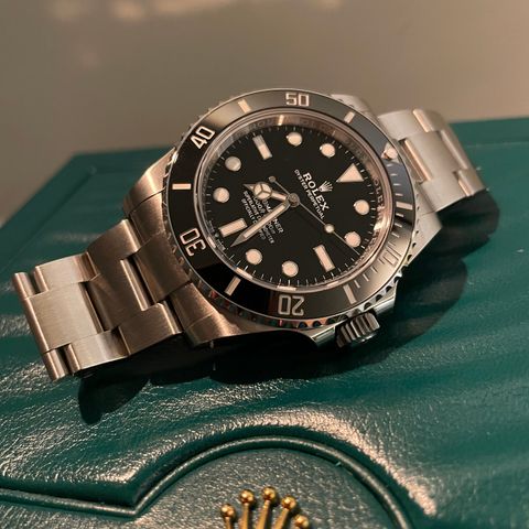 Rolex Submariner 124060 (2024)