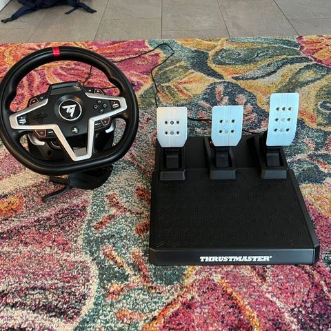 Thrustmaster T248 - Som ny!