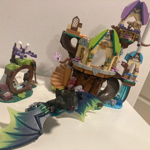 Lego Elves - 41196 - The Elvenstar Tree Bat Attack